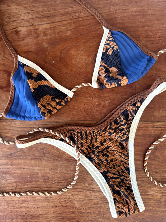Quilted Cream Trim Vibrant Tropical Print Bikini Bottom 88